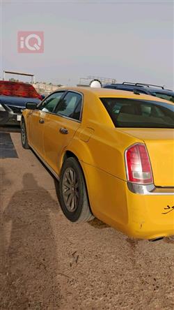 کرایسلەر 300